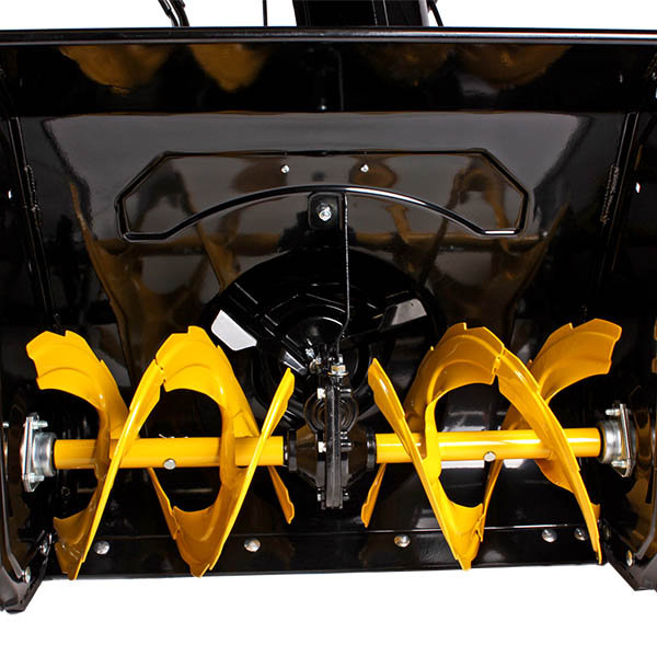 Снегоуборщик бензиновый Champion ST 661