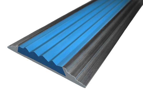 Алюминиевая окрашенная полоса 46 мм 1 метр "состаренная бронза", цвет вставки голубой