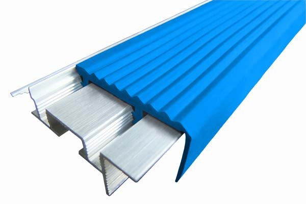 Алюминиевый закладной профиль SafeStep 2,4 м синий