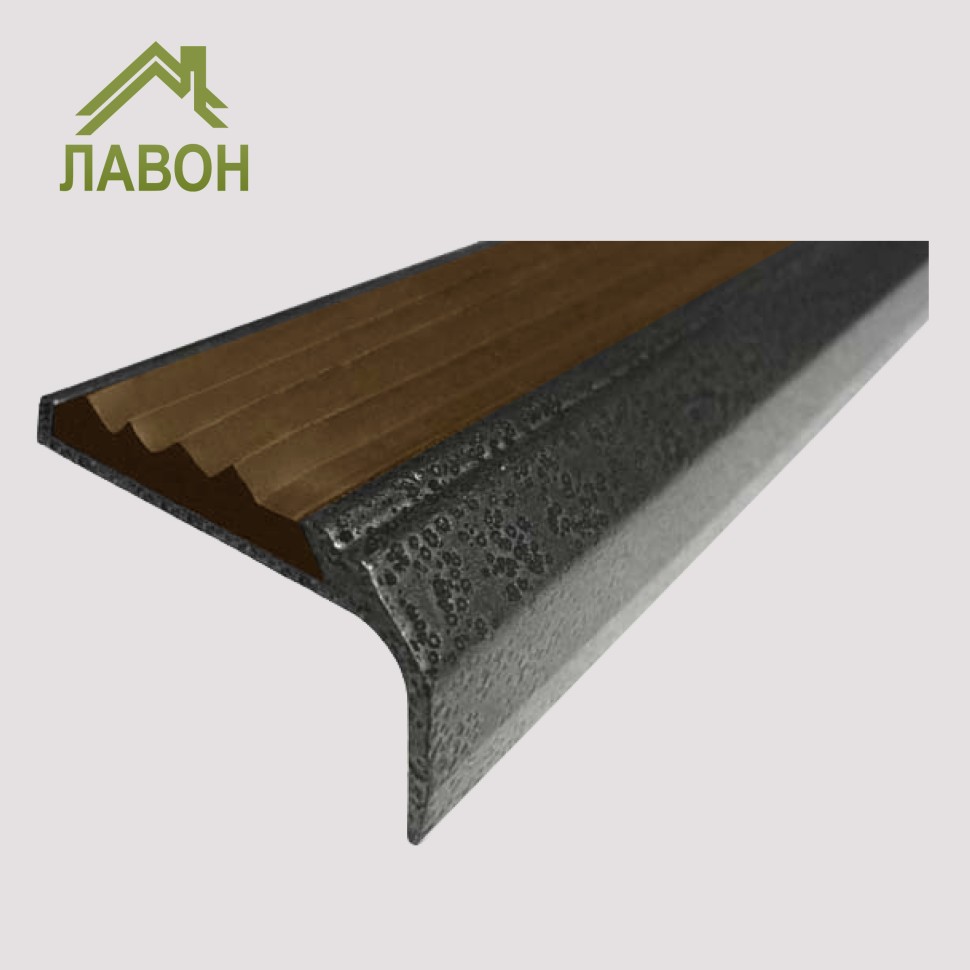 Противоскользящий накладной угол-порог 42 мм/23 мм 3 метра покрытие "состаренная серебро", цвет вставки коричневый
