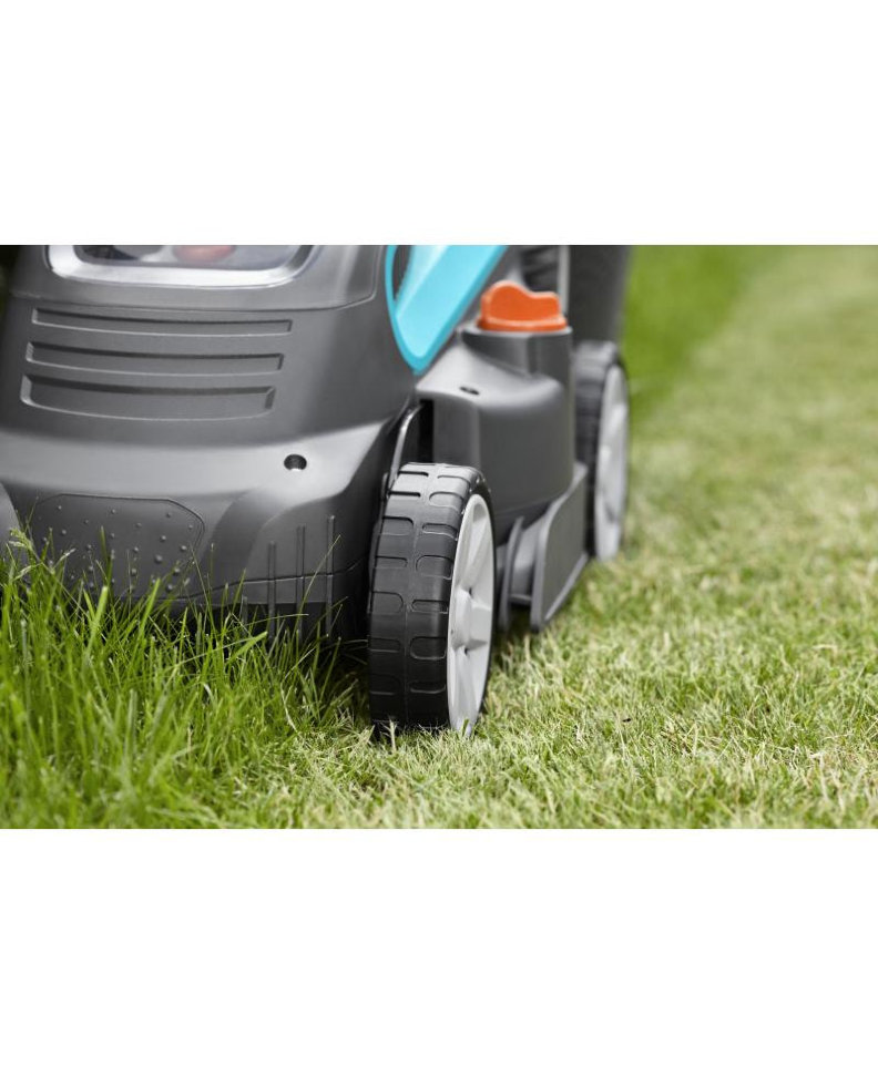 Газонокосилка аккумуляторная Gardena PowerMax Li-18/32 без аккумулятора