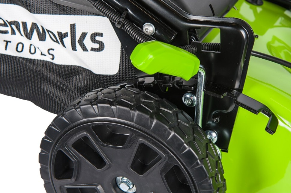 Газонокосилка самоходная бесщеточная аккумуляторная GD-60 60V GreenWorks GD60LM46SPK4