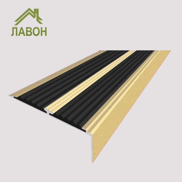 Анодированный угол-порог с двумя вставками против скольжения 70 мм/5,5 мм/22,5 мм матовое золото, цвет вставки черный 3 метра