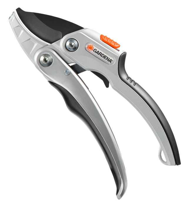 Секатор с храповым механизмом Gardena SmartCut