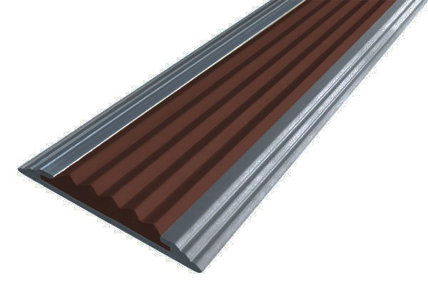 Противоскользящая полоса Стандарт 40 мм темно-коричневая 3 метра