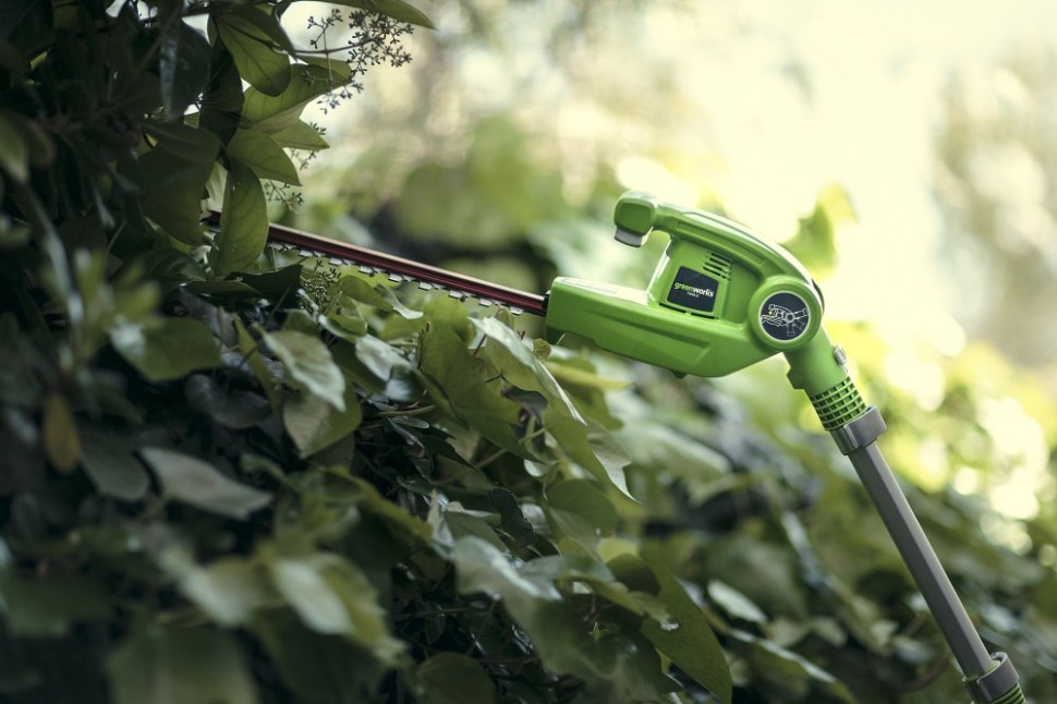 Кусторез телескопический аккумуляторный G-24 24V GREENWORKS G24PH51