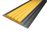 Противоскользящая накладная полоса-порог 46 мм/5 мм желтая 2 метра