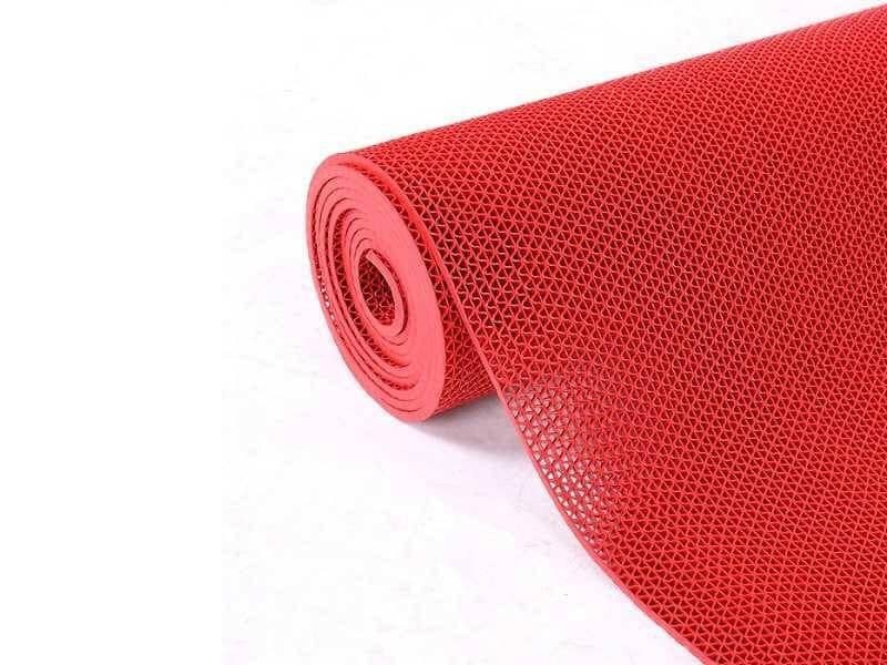 Противоскользящее покрытие Зиг-Заг Красное 1,2 х 15 м без подложки (сквозные ячейки), толщина 4,5мм