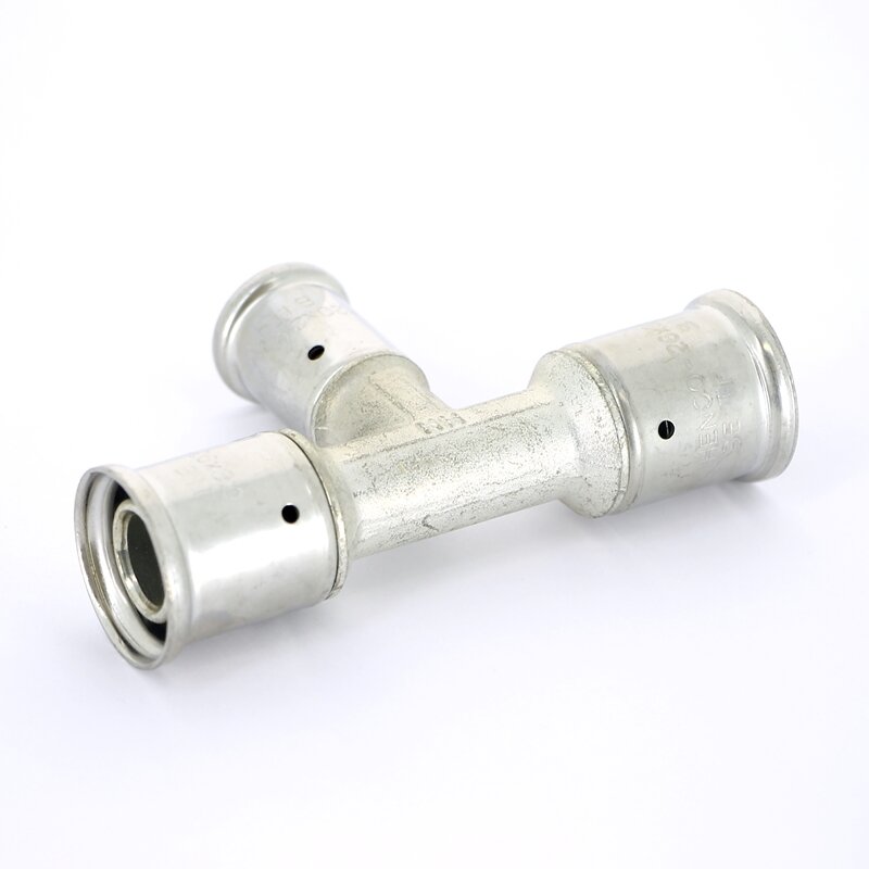 Тройник пресс HENCO 26х20х26
