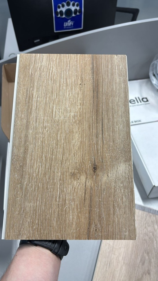 Ламинат SPC водостойкий 43 класс Stella Standart Пекан Макао 1218 x 180 х 4,3 мм (3,069 кв.м)