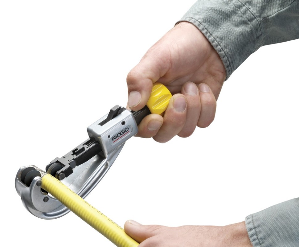 Труборез быстродействующий для нержавеющих труб RIDGID 151 CSST