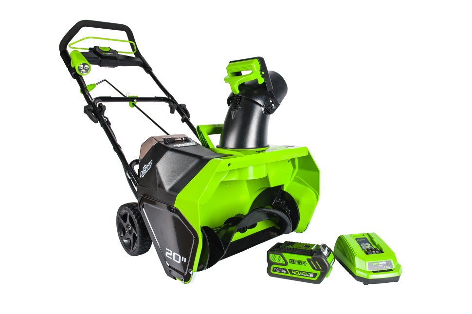 Снегоуборщик аккумуляторный G-MAX 40V GREENWORKS GD40SB2K
