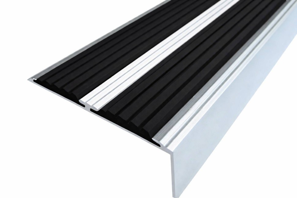 Противоскользящий угол-порог с двумя вставками 80 мм/6,8 мм черный 1,5 м