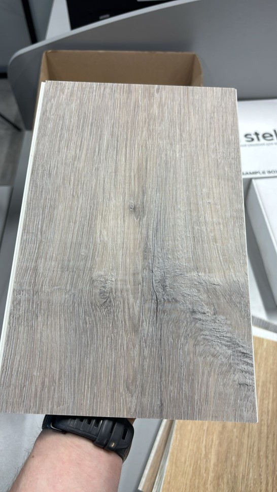 Ламинат SPC водостойкий 43 класс Stella Light Шале Графитовый 1218 x 180 х 4мм (3,069 кв.м)