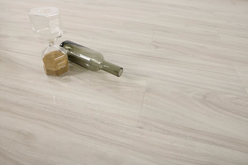 Ламинат MostFlooring High Glossy 11911 (упак. 10 шт = 2.0446 м²)