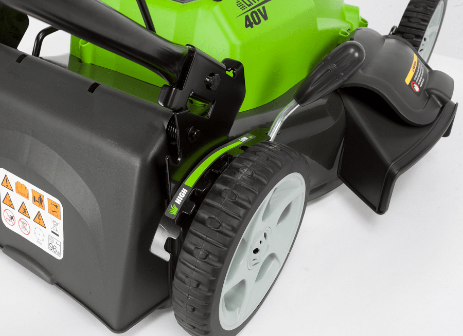 Газонокосилка аккумуляторная G-MAX 40V GREENWORKS G40LM45K6