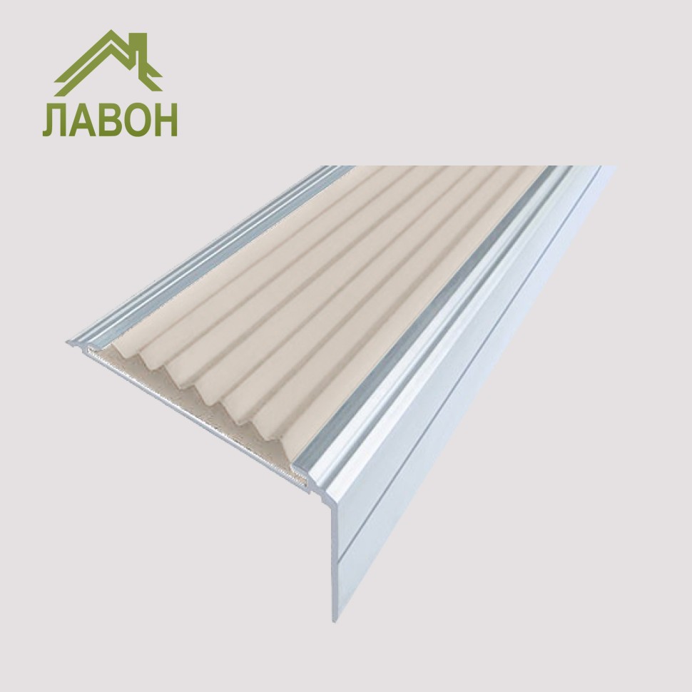 Анодированный алюминиевый угол-порог Премиум 50 мм матовое серебро, цвет вставки бежевый 1 метр