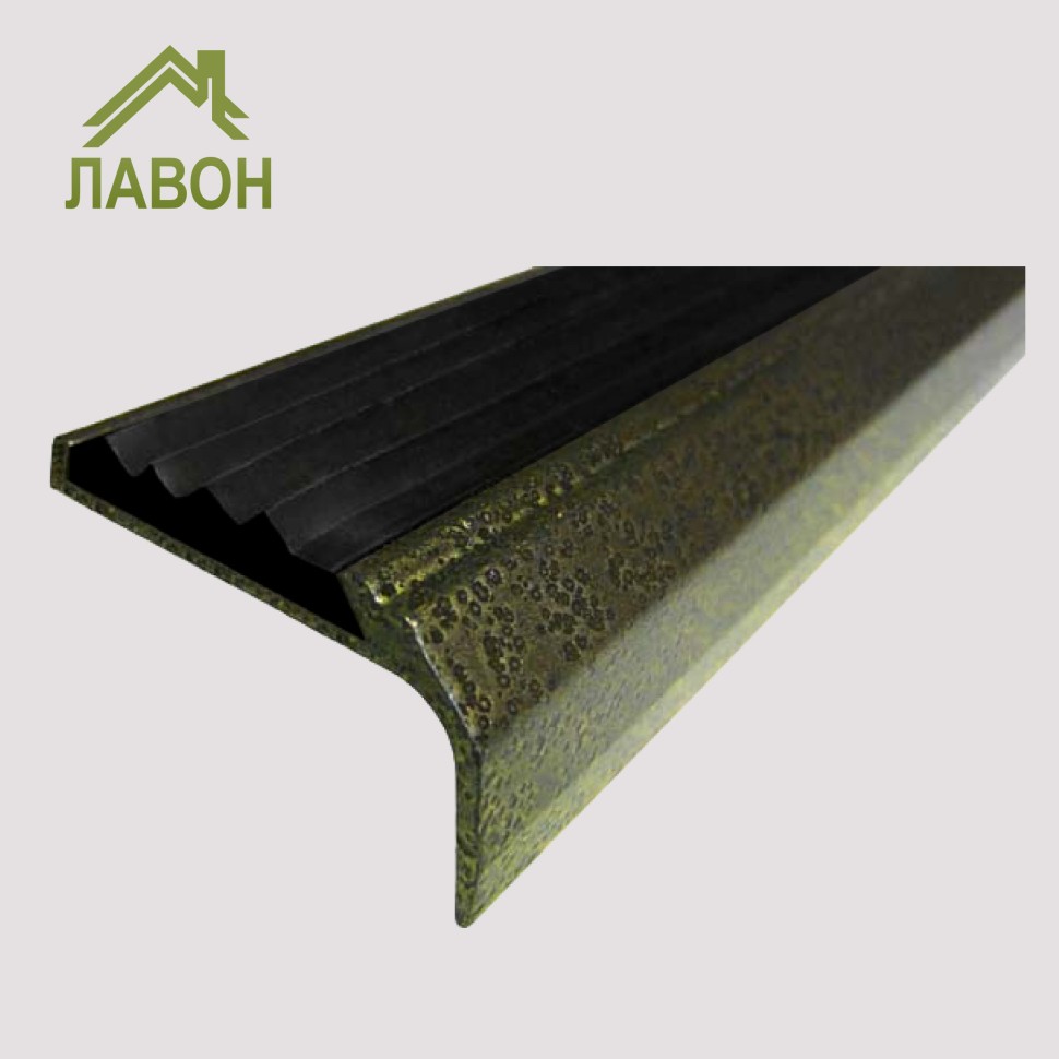 Противоскользящий накладной угол-порог 42 мм/23 мм 2 метра покрытие "состаренная бронза", цвет вставки черный