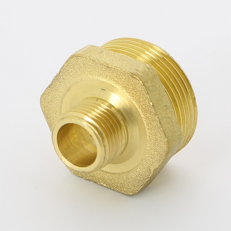 Ниппель Н редукционный UNI-FITT 1 1/4 х 1/2