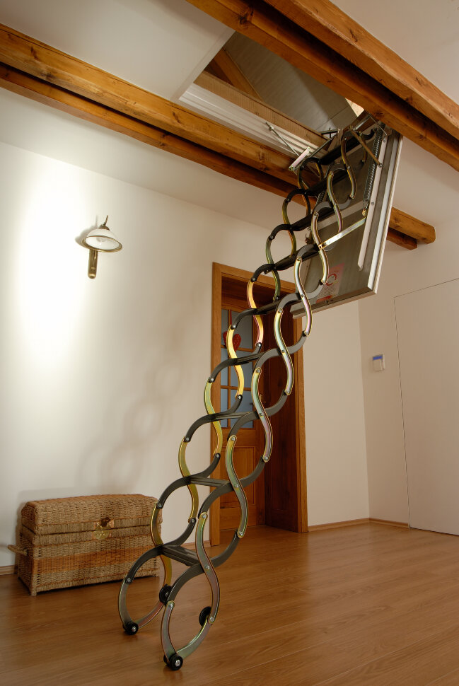 Чердачная лестница Oman NOZYCOWE Lux 50x70 см, h-3,0m