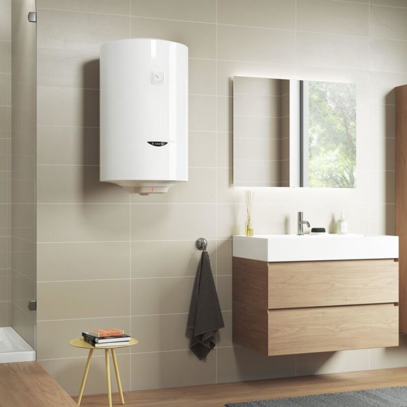 Водонагреватель электрический накопительный Ariston PRO1 R ABS 50л круглый узкий эмаль мех.упр-е