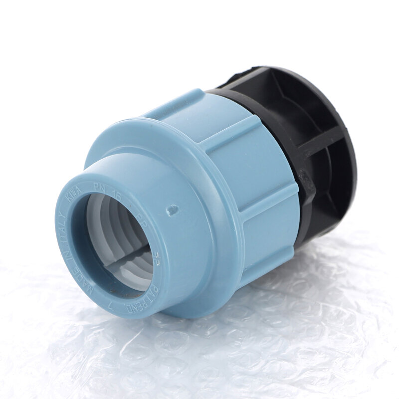 Муфта обжим-Н для труб ПНД UNIDELTA 32x1/2