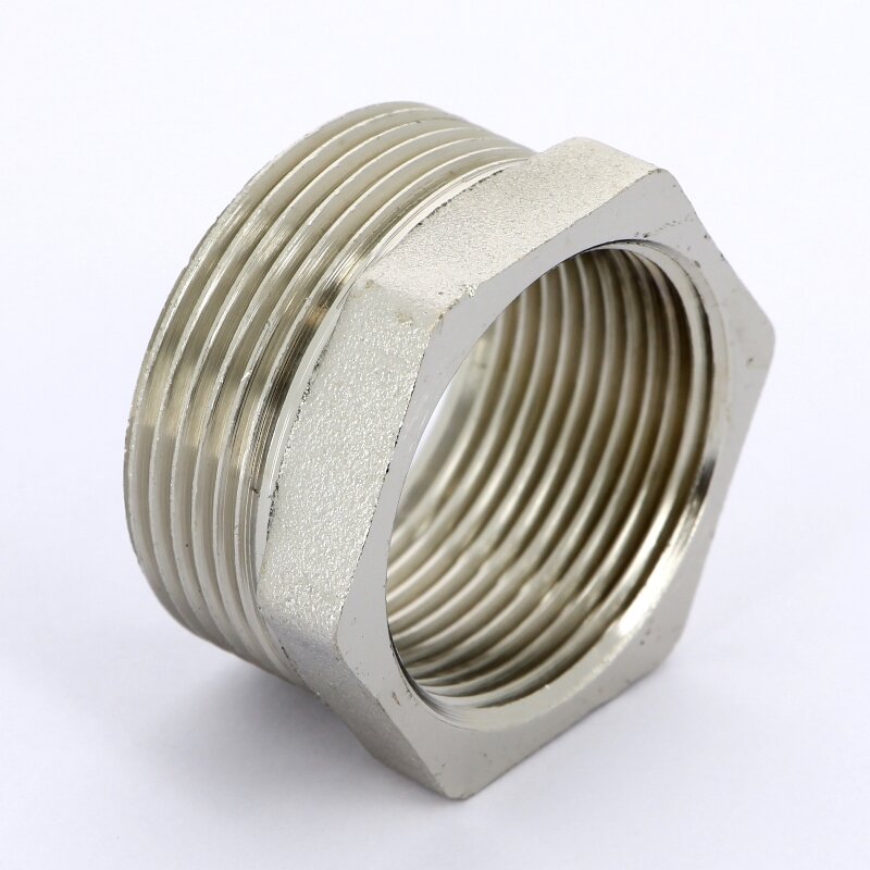 Футорка НВ никелированная UNI-FITT 11/4x11/2
